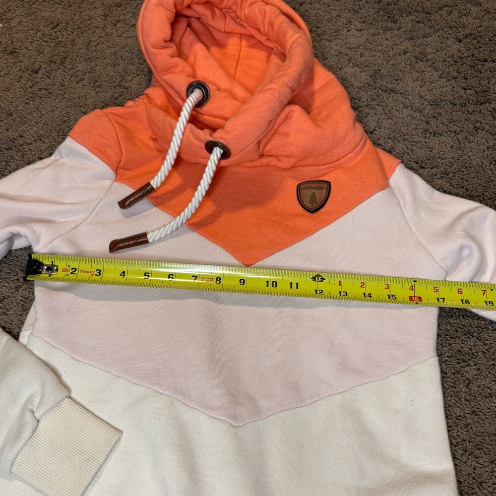 Wanakome Orange and White Funnel Neck Pullover Sweater - Picture 9 of 16